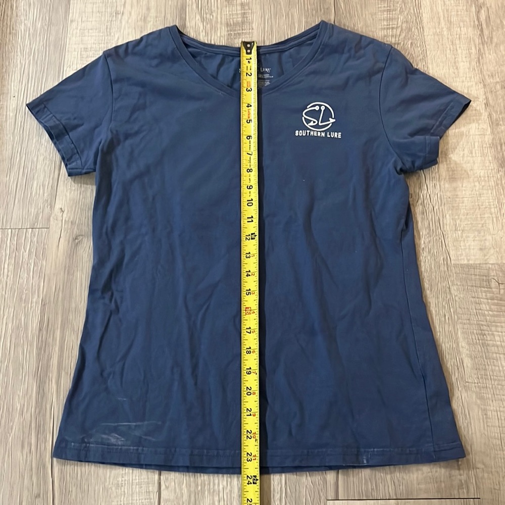 Women’s, medium, Southern Lure, blouse or crop top shirt.   100% cotton.  .